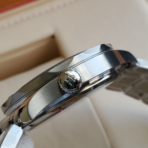 オメガ時計細部ディテール